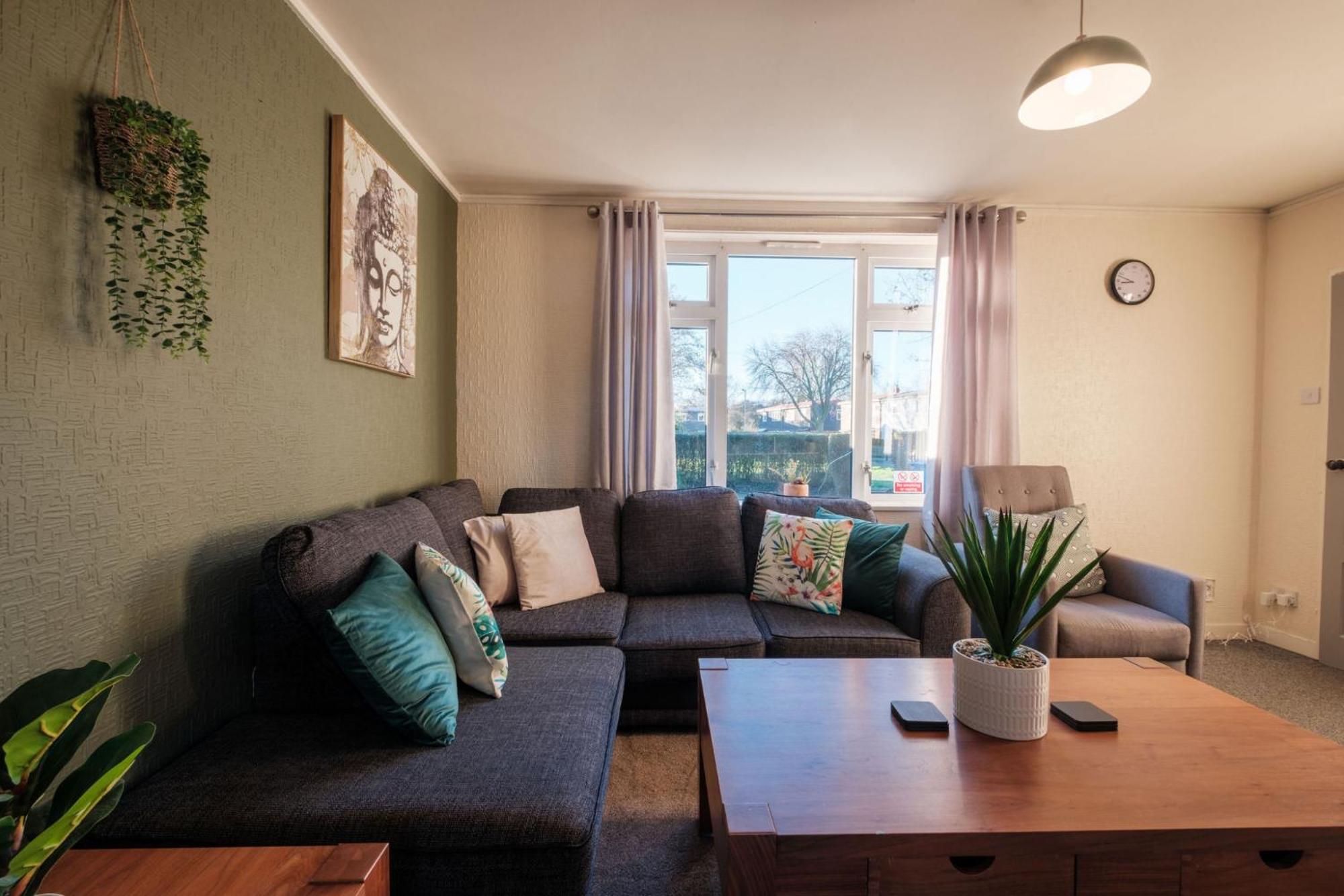 The Eastmount - Stunning 3 Bed House * Kingston upon Hull