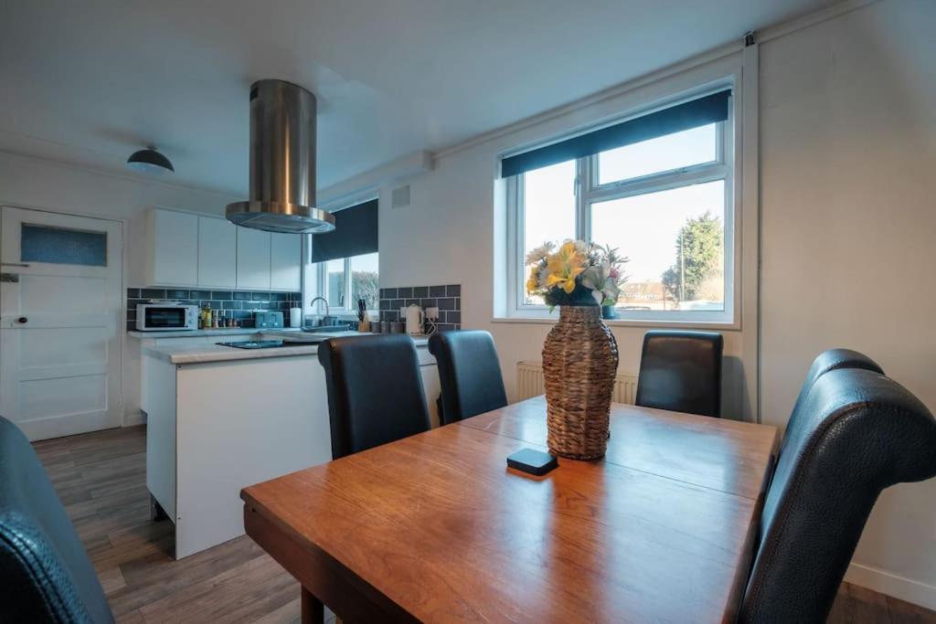 The Eastmount - Stunning 3 Bed House Hébergement de vacances Kingston upon Hull