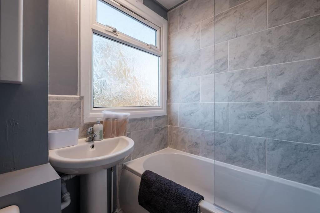 The Eastmount - Stunning 3 Bed House Hébergement de vacances